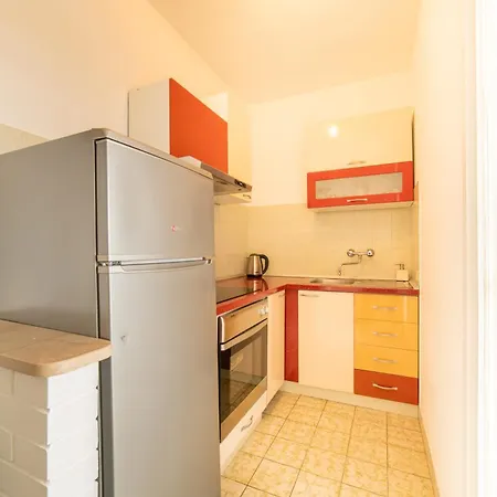 Apartamento Cosy In Centre With Loggia&seaview