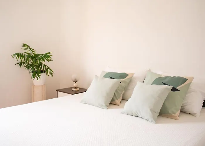 Cosy In Centre With Loggia&seaview Daire Bol