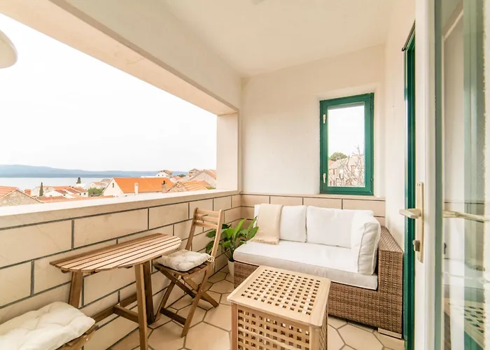 Daire Cosy In Centre With Loggia&seaview